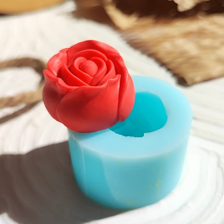 قالب سیلیکونی مولد گل رز 3 سانتی